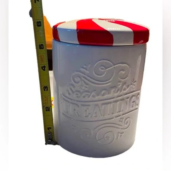 Hallmark Season’s Treatings Cookie/Candy Jar - Picture 1 of 3